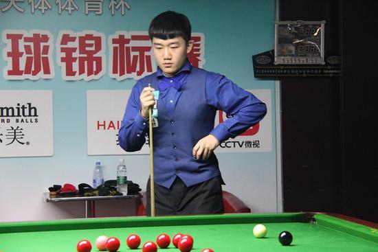 与詹姆斯 与詹姆斯